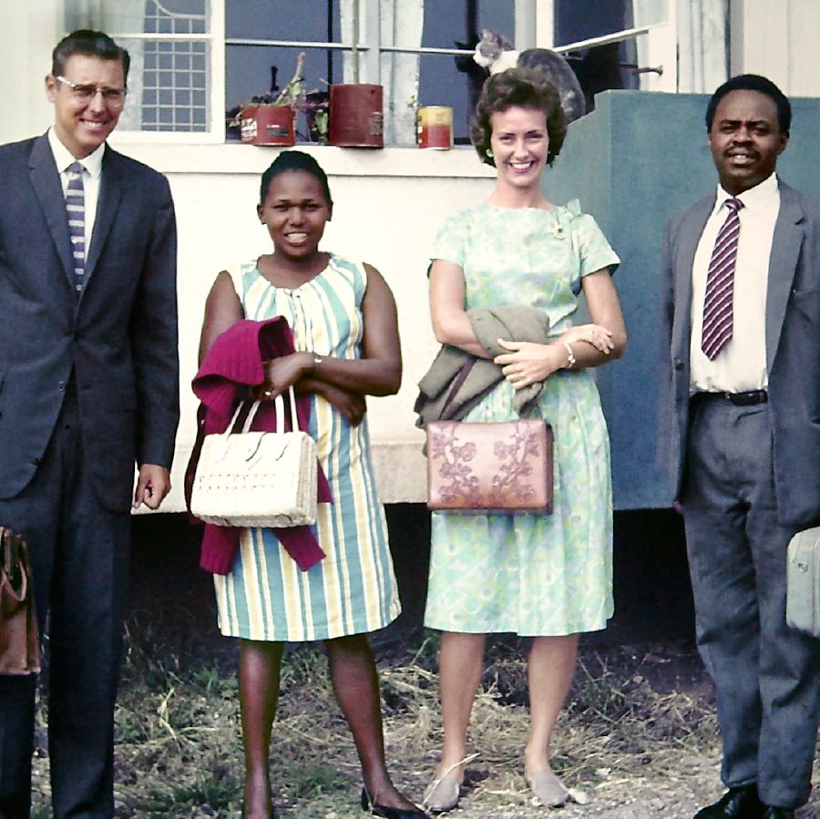 Thomas McLain kɛ e yo Bethel, kɛ Mary kɛ Chris Kanaiya ngɛ Nairobi, ngɛ Kenya