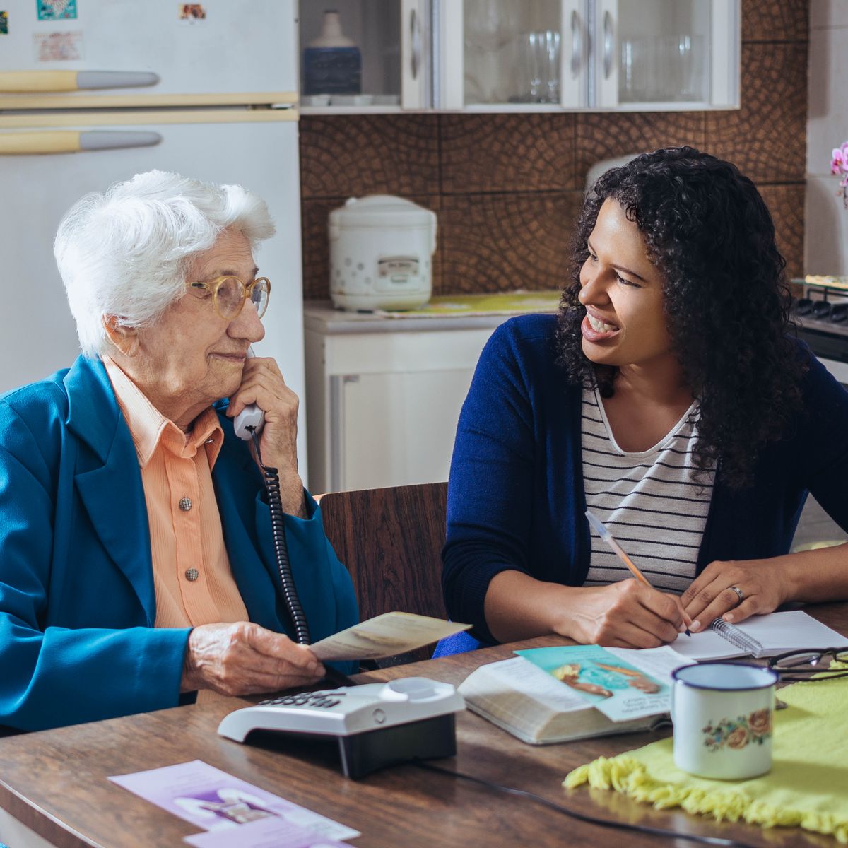 Naga-telephone witnessing ro sangka sister kaibahan ro magueang nga sister ag ginapalig-on na ra.