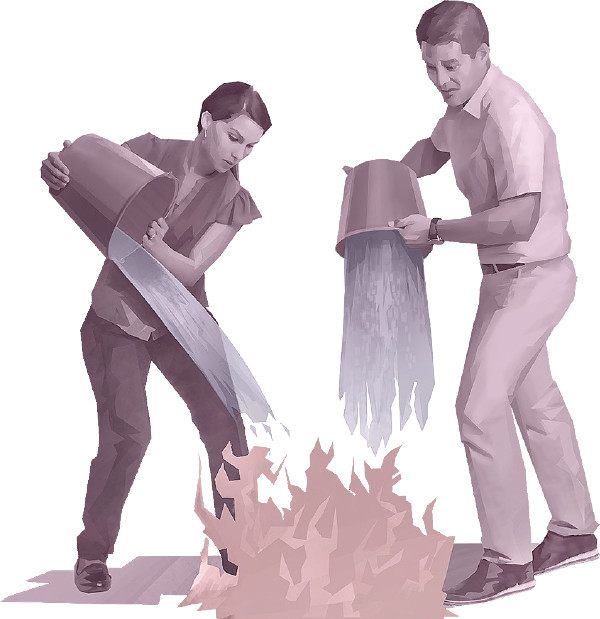رجل وزوجته يخمدان النار مستعملين دلوي ماء