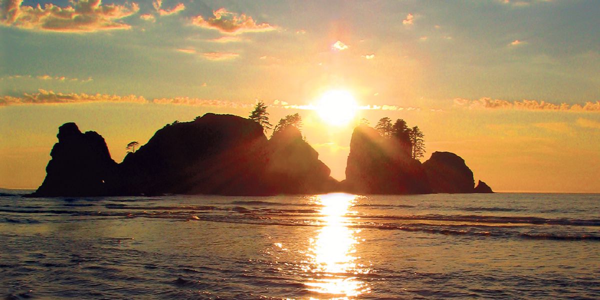 The sun shines on the sea