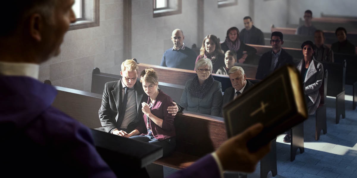 Mä tatakuraw iglesian Biblia aptʼata parlaski, familiarap jiwayaski ukanakaw istʼasipki