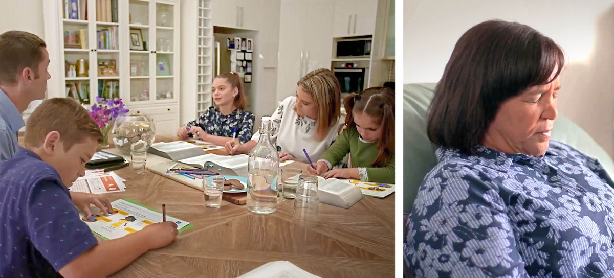 «Sınaqlarla üzləşən dindaşlarınız üçün hərarətlə dua edin» adlı videodan səhnələr. 1) Vilson ailəsi ailəvi ibadət zamanı «Yehovanın dostu ol. Başqaları üçün dua et» çalışma vərəqəsini müzakirə edir. 2) Qlins dua edir.