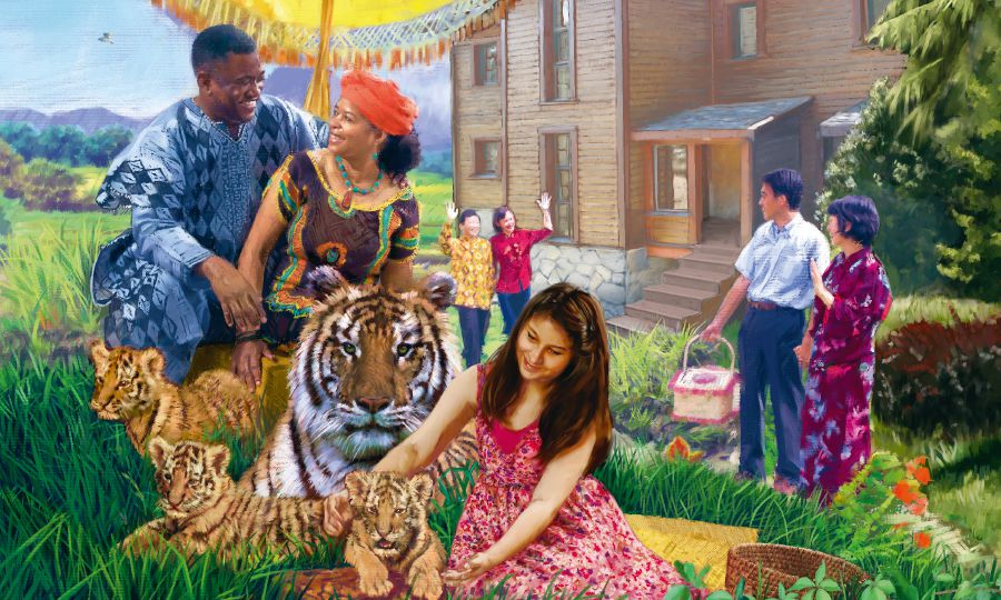 Müxtəlif irqlərdən olan insanlar Cənnət həyatından həzz alır