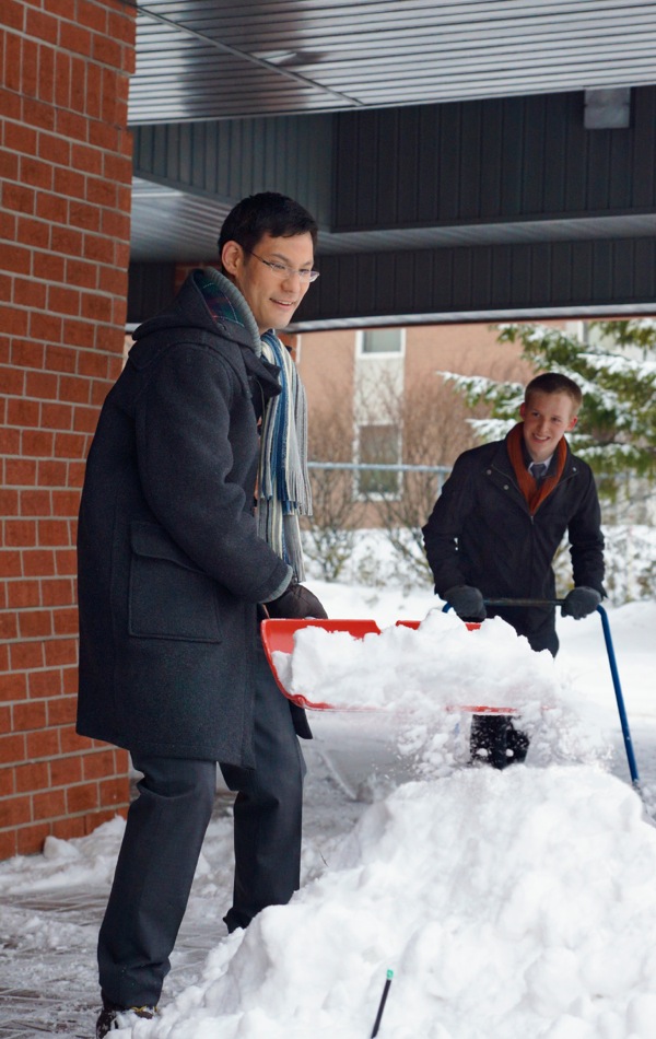 [Foto na página 10]