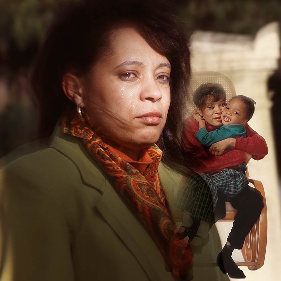 Uma mãe imaginando abraçar a filha