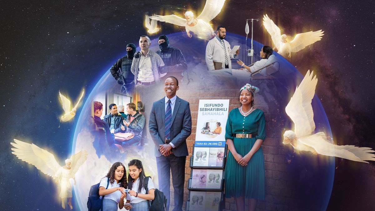 Collage: Uns àngels volant sobre la terra mentre germans i germanes de tot el món col·laboren a santificar el nom de Jehovà. 1) Un matrimoni participant en la predicació amb expositors mòbils. 2) Una germana jove donant un targeta de visita de jw.org a una companya d’escola. 3. Un germà donant testimoni a un home mentre viatja en transport públic. 4) Un germà emmanillat sent escortat per dos homes emmascarats. 5) Una germana postrada al llit d’un hospital explicant al metge la seva decisió pel que fa a la sang.