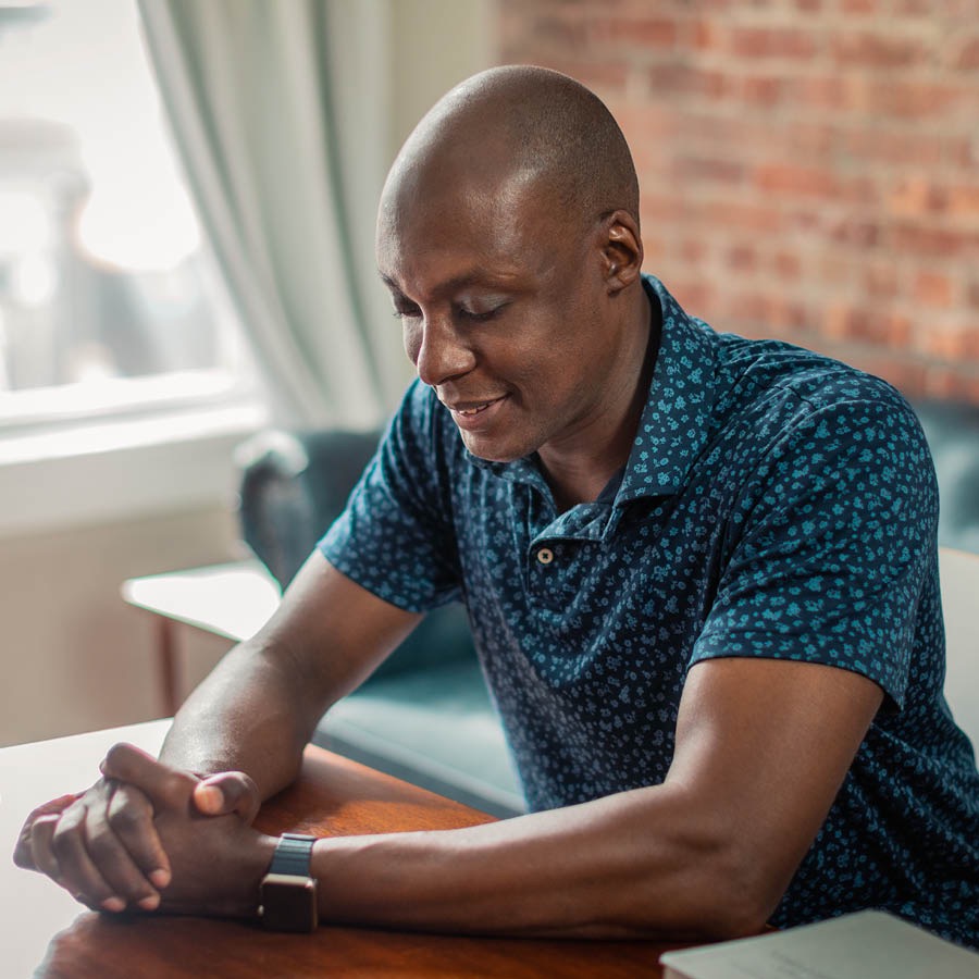 Wamwamna a txi maha mkombelo a si nzi kulera Bhiblia.