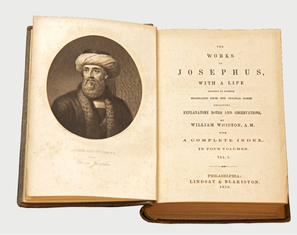Hubad ni William Whiston sa mga sinulat ni Flavius Josephus