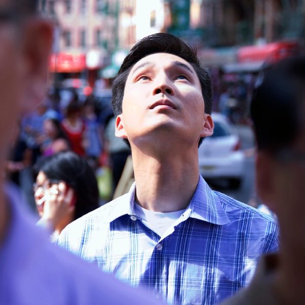 Titulní strana časopisu Probuďte se!, březen 2015 | Existuje Bůh? A záleží na tom vůbec?