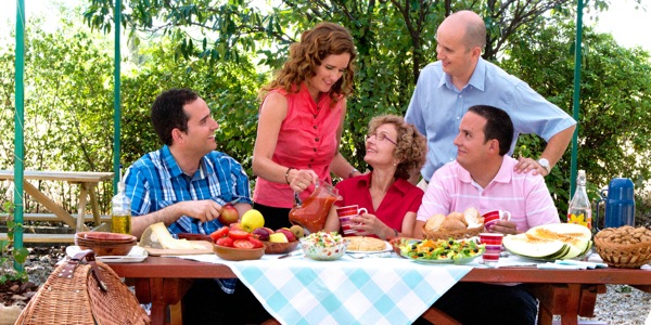 Isolina Lamela woli ti uchʼel yicʼot i yamigojob