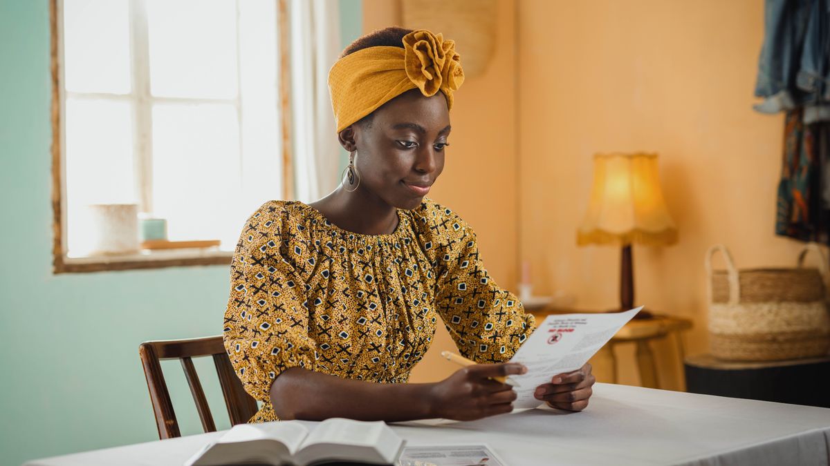 Te yɔɔpɔge kaŋa la fiilɛ a durable power of attorney fɔɔm.