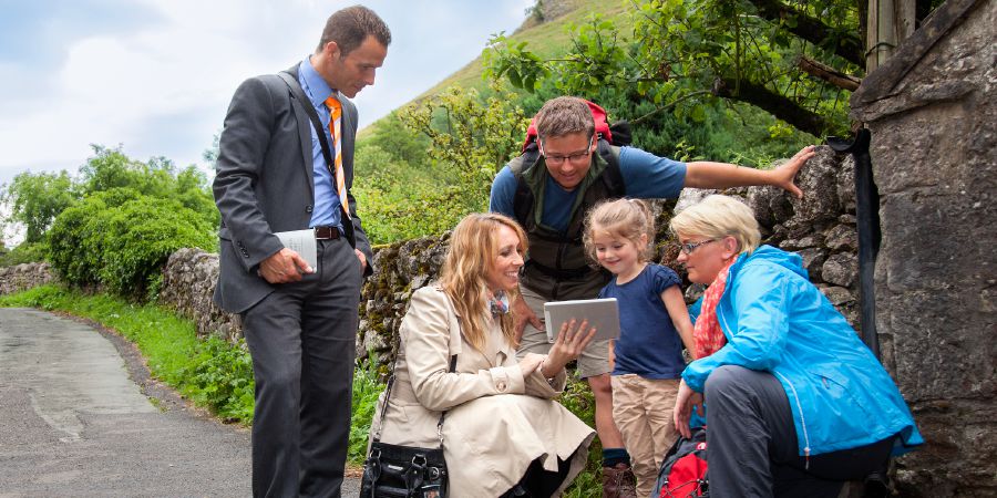 Mme Ntiense Jehovah ẹwụt ekpri eyen emi ye ete ye eka esie vidio