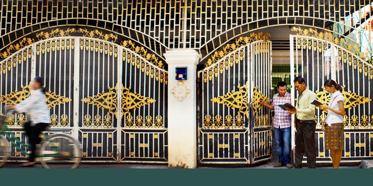 Ke ẹkpep owo Bible ke Cambodia