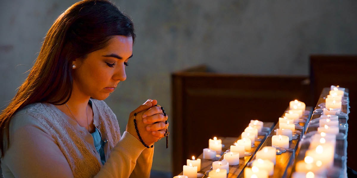 Mma emi akama n̄kwa-akam ọbọn̄ akam, candle onyụn̄ odu enye ke iso