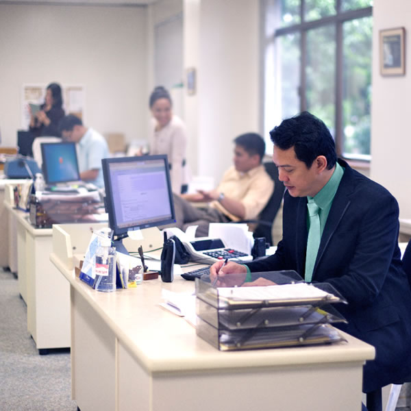 Jessie at his workplace