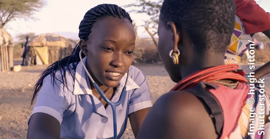 “2019 Sohokar Somiticho Ripott” hea video-ntlem ek chitr. Afrikentli ek nurse eka duent munxak stethoscope gheun topasta.