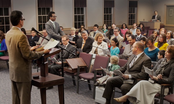 [પાન ૨૨, ૨૩ પર ચિત્ર]