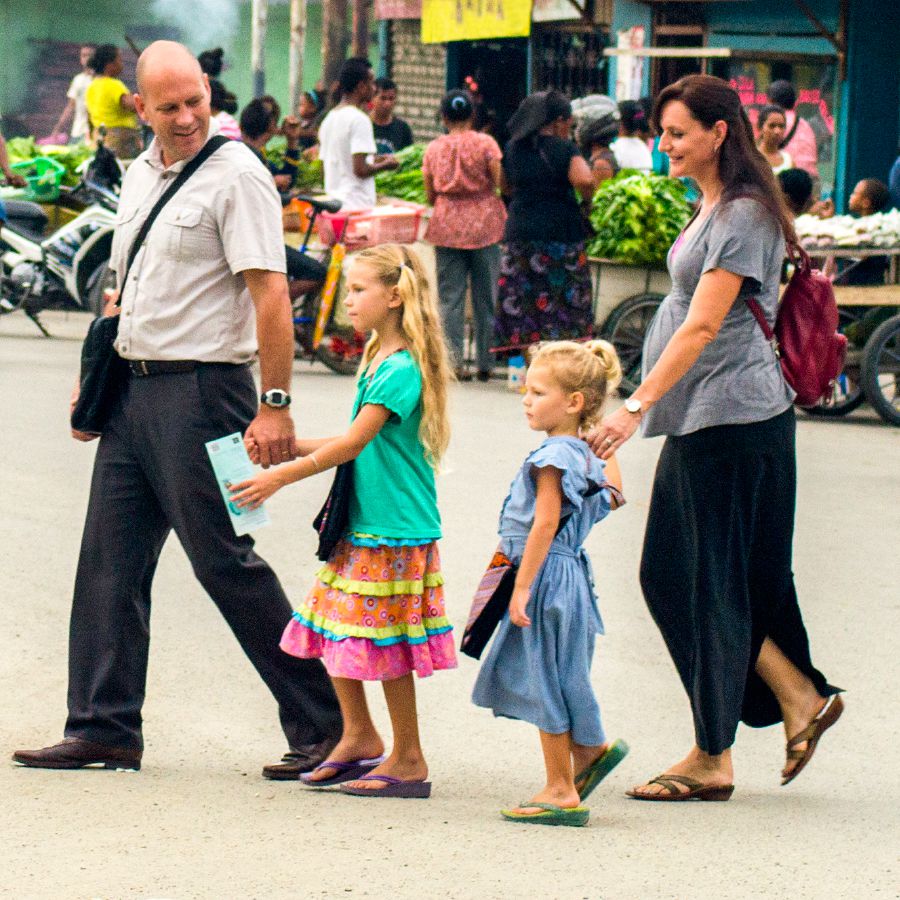 બેન્જામિન, જૅડ, બ્રીયા અને કેરોલીન