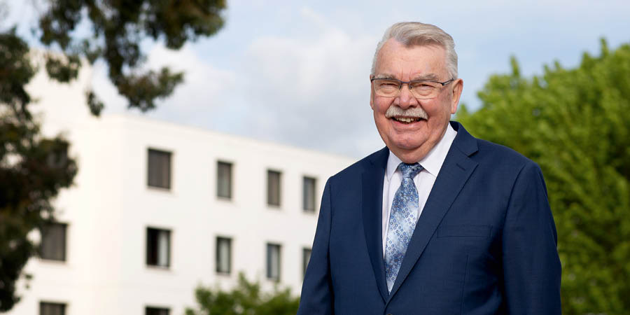 લુઈ બ્રેન.