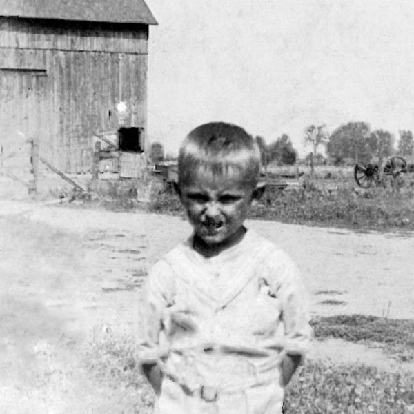 Kenneth Little michĩrõ guare ituvakuéra gránhape