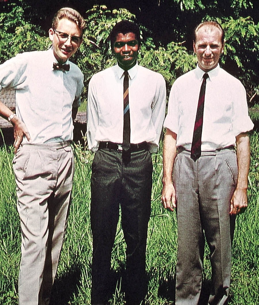 Manfred Tonak, Claude Lindsay, ha Heinrich Dehnbostel oservírõ guare misionéroramo Lubumbáshipe, Congo, 1967-pe
