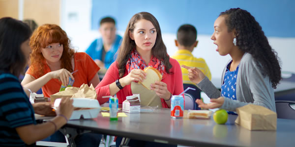 Yo mande yon jèn fi pou l esplike kwayans li anrapò ak sèks.