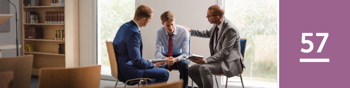 Lesson 57. One young braddah tell da mayjah sin he wen do to two eldas at one Meeting Place.