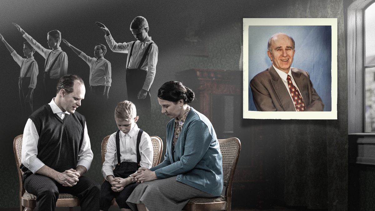 Picture: As them act-am for this picture, Horst Henschel dey with im papa and mama when e dey small. 1. E follow other boys for im school raise im right hand and say “Heil Hitler!” 2. Im papa and mama de pray with-am. 3. Picture of Brother Horst Henschel when e don old.