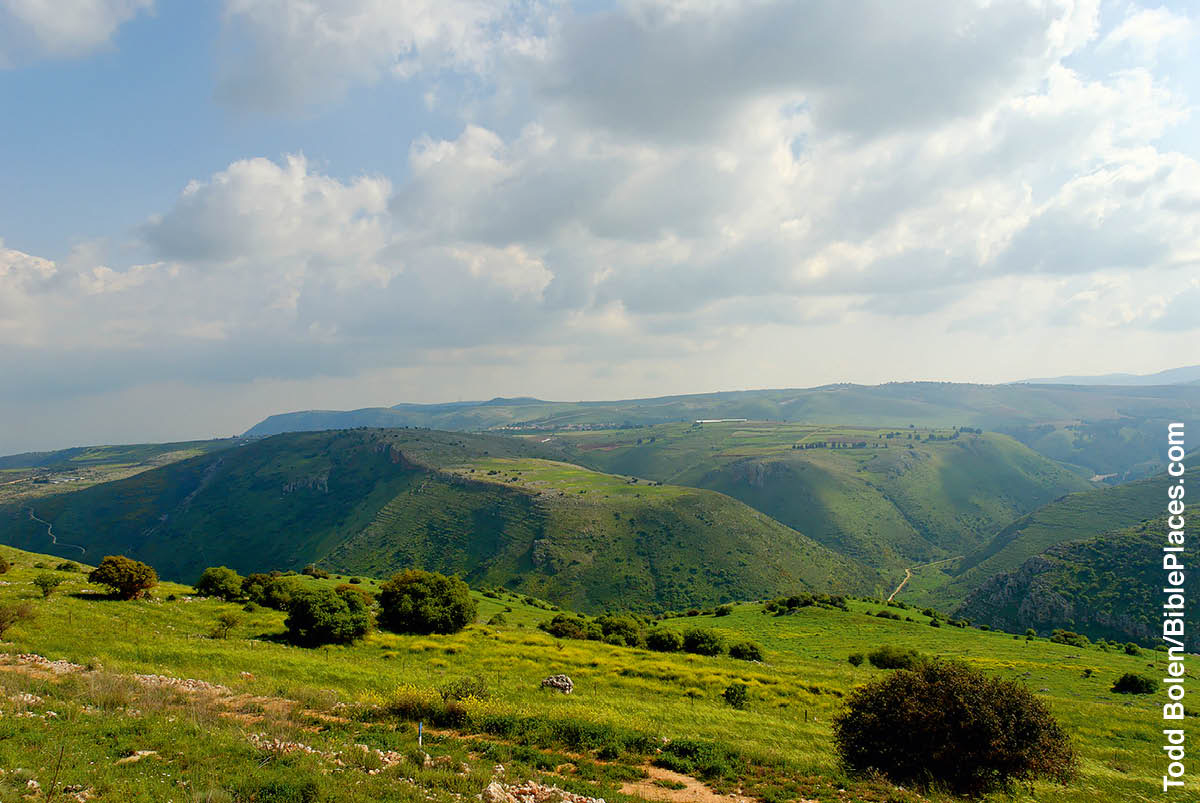 [Ladawan iti panid 331]