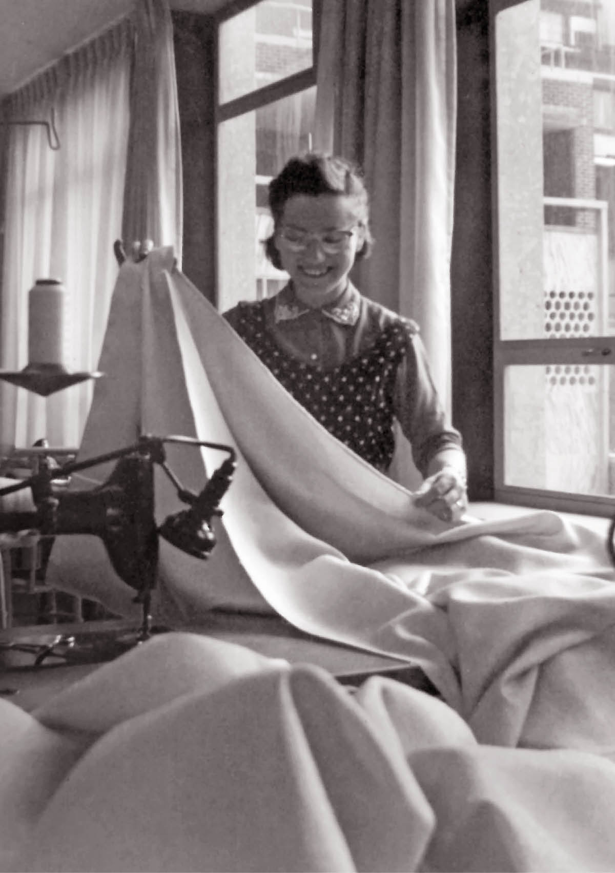 Camilla nọ o bi ko eware.
