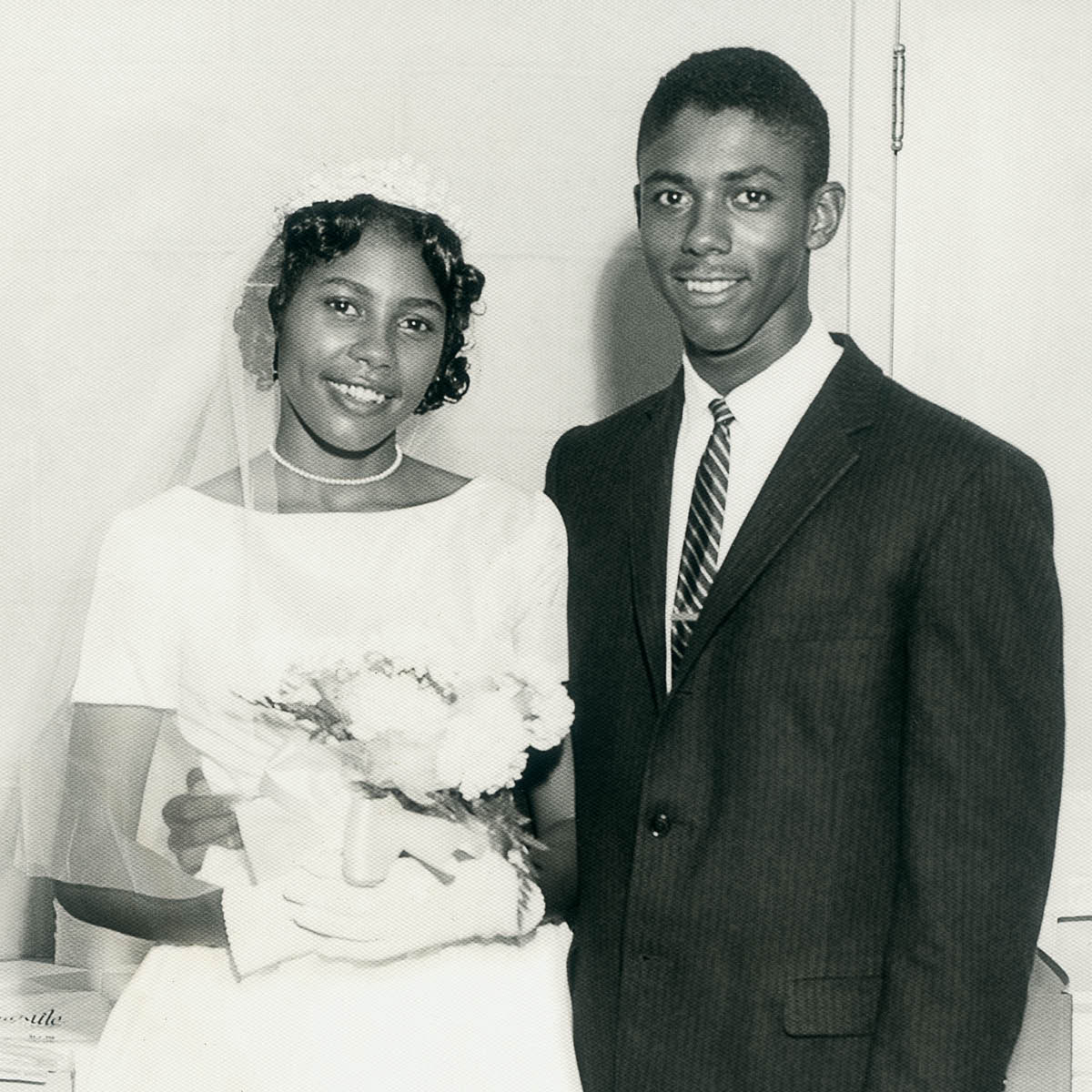 Leon nɛ Ruby Weaver posu pe-nesi ɖɔkʋʋ wondu.