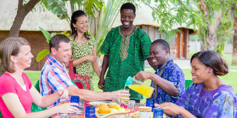 Ovanhu vomomihoko da yoolokafana tava li pamwe