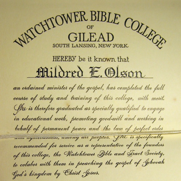 Dipuloma ya ku Gileada ya ba Mildred Olson