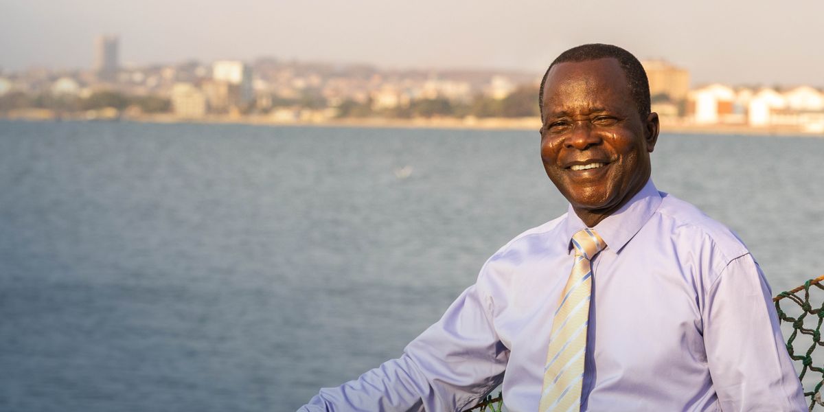 Izrɛl Itajobi.