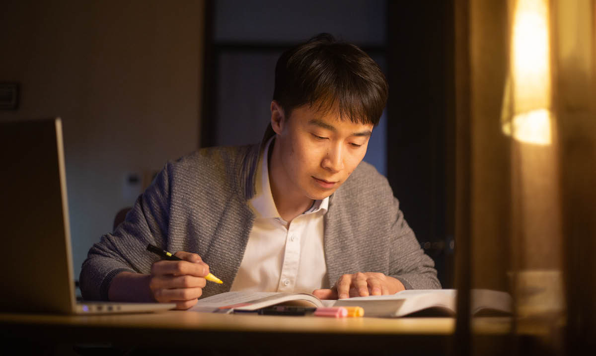 In bʼaj tbʼinchaʼn jun kuʼxun tten tuʼn t-xiʼ qʼol jun xnaqʼtzbʼil tukʼil uʼj «Tzalaja tiʼj tanqʼibʼila».