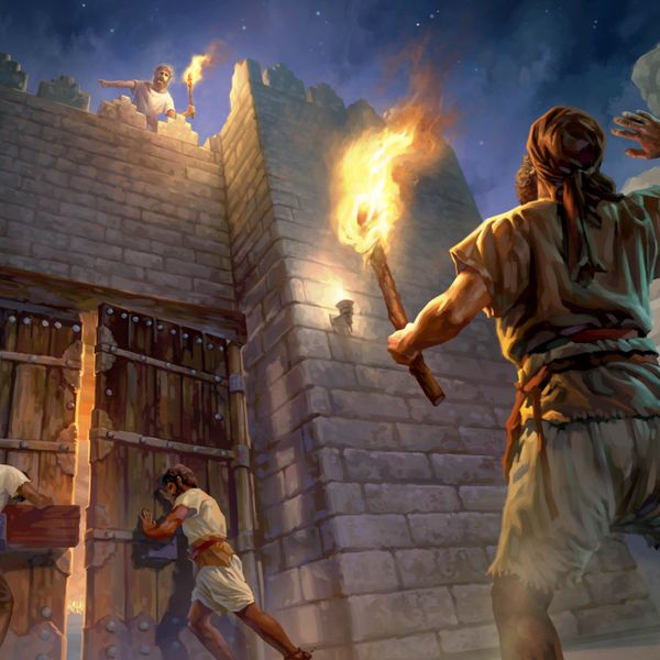 Mpitily eny ambony tilikambo, miteny amin’ireo mpiandry vavahady etỳ ambany hoe mila hakatona ny vavahadin’ny tanàna.