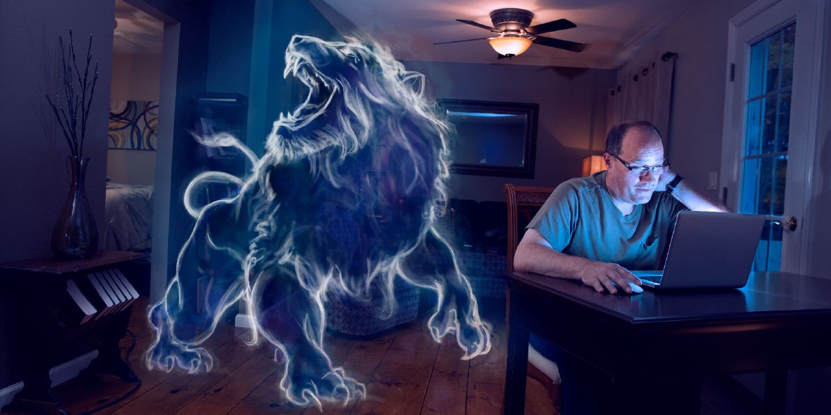 Se tokni kajki itech icomputadora maski yotlayoak uan inauak kajki Satanás ken se león