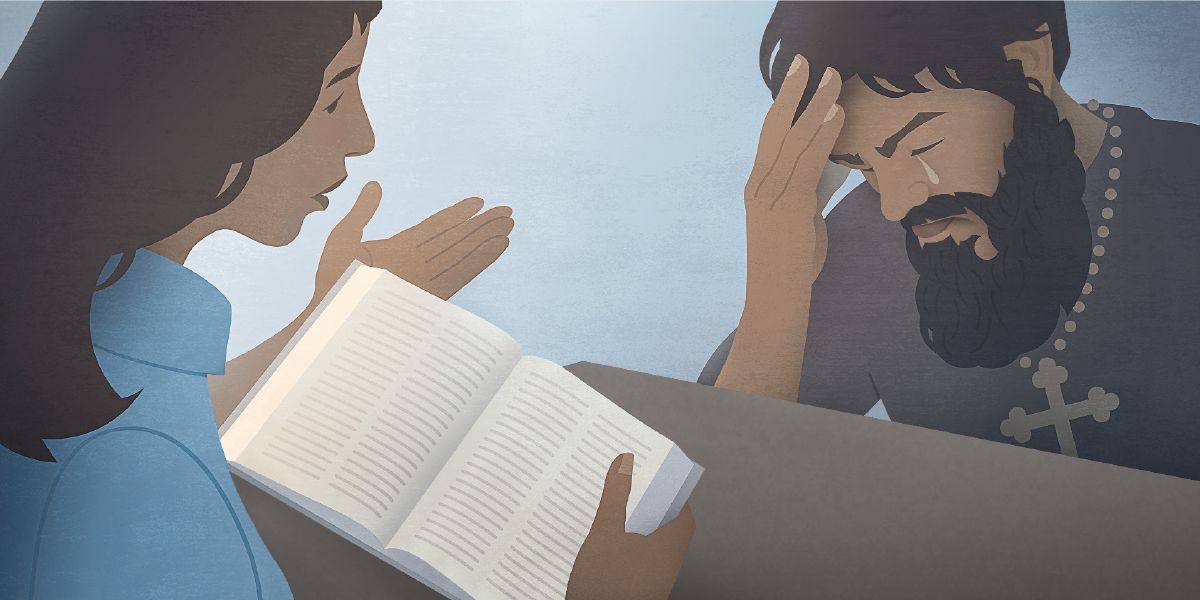रोइरहेको पादरीलाई बाइबल पढेर सुनाउँदै गरेकी एक स्त्री।