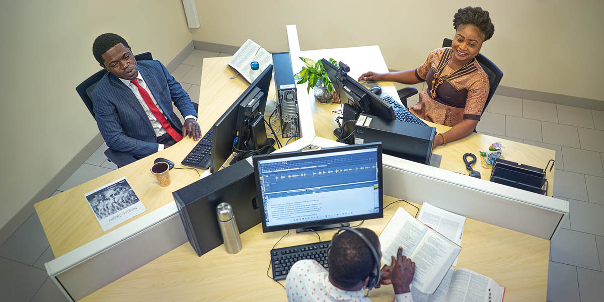 Osipana yokutoloka tayi toloka pamwe oshileshomwa.