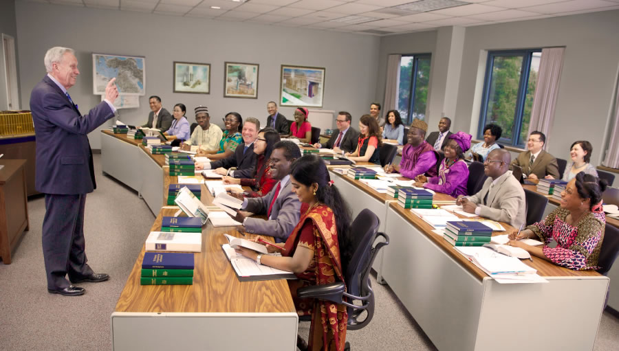 Aanasikola yaGilead taya pulakene komumwatate ngoka ta kwatele komeho