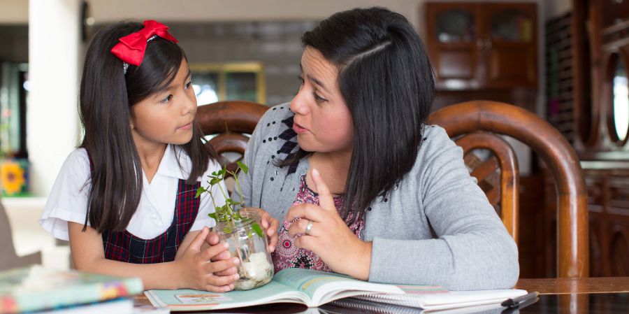 Se tokniuj kimachtia iichpokatsin itech Jehová ijkuak kitstokej se xiujtsintli