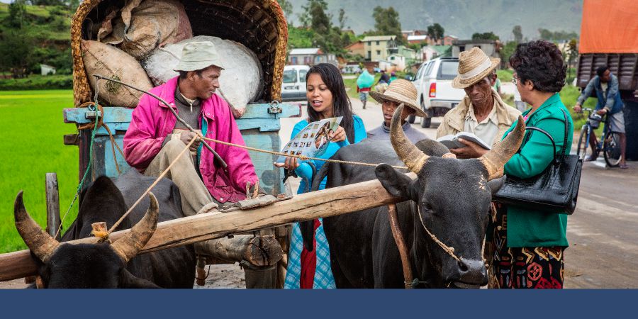 Fakaaoga he tau matakainaga fifine Kerisiano i Madagascar e porosua Tala Mitaki