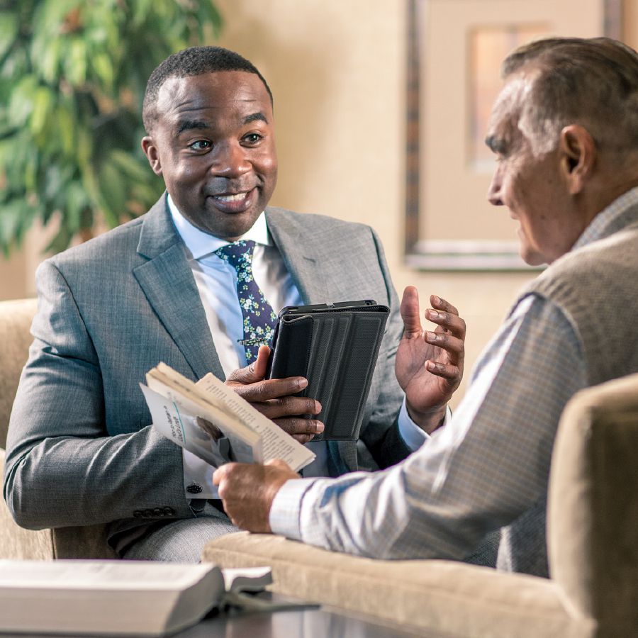 Matakainaga taane ne tutala ke he tagata fakaako Tohi Tapu hagaao ke he aoga he papatiso