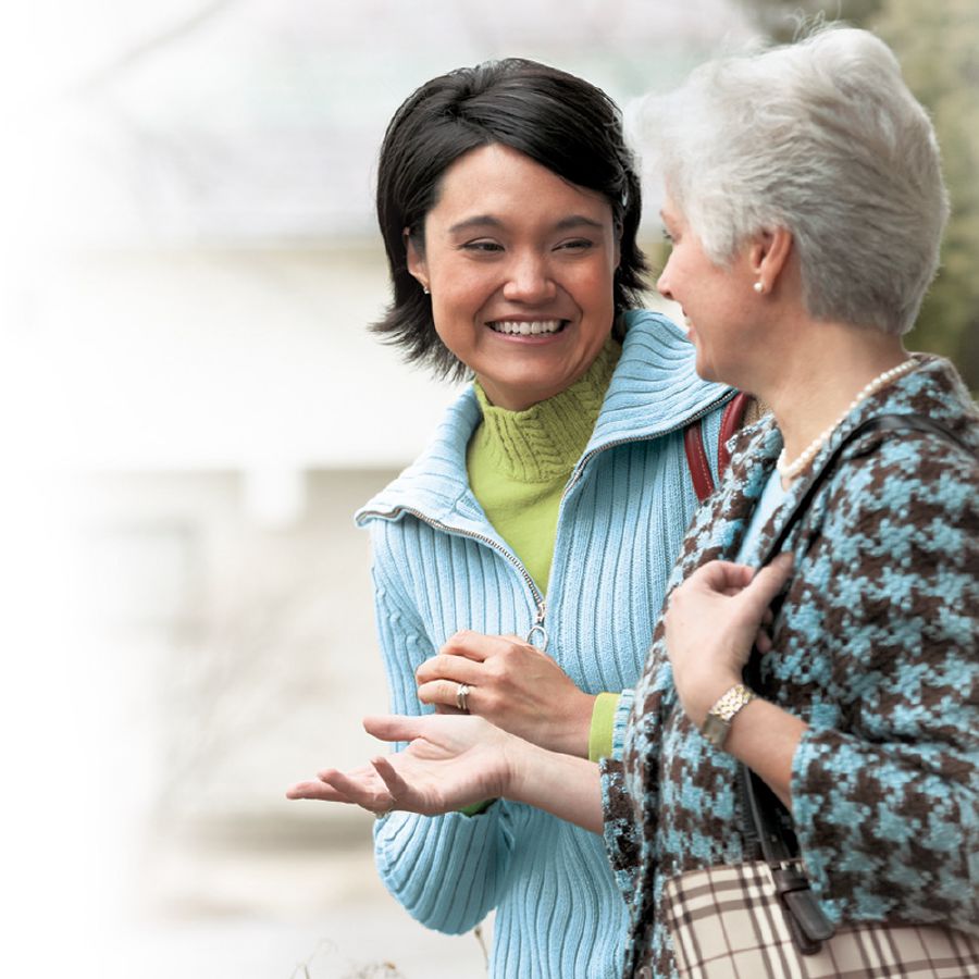 Twee vrouwen die goed bevriend zijn