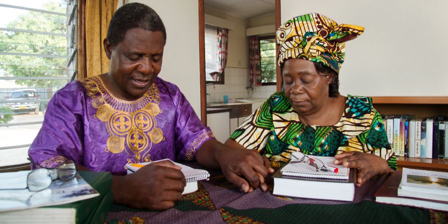 Omushaija naashaba n’omukazi we batakatandikire okuramya kw’eka