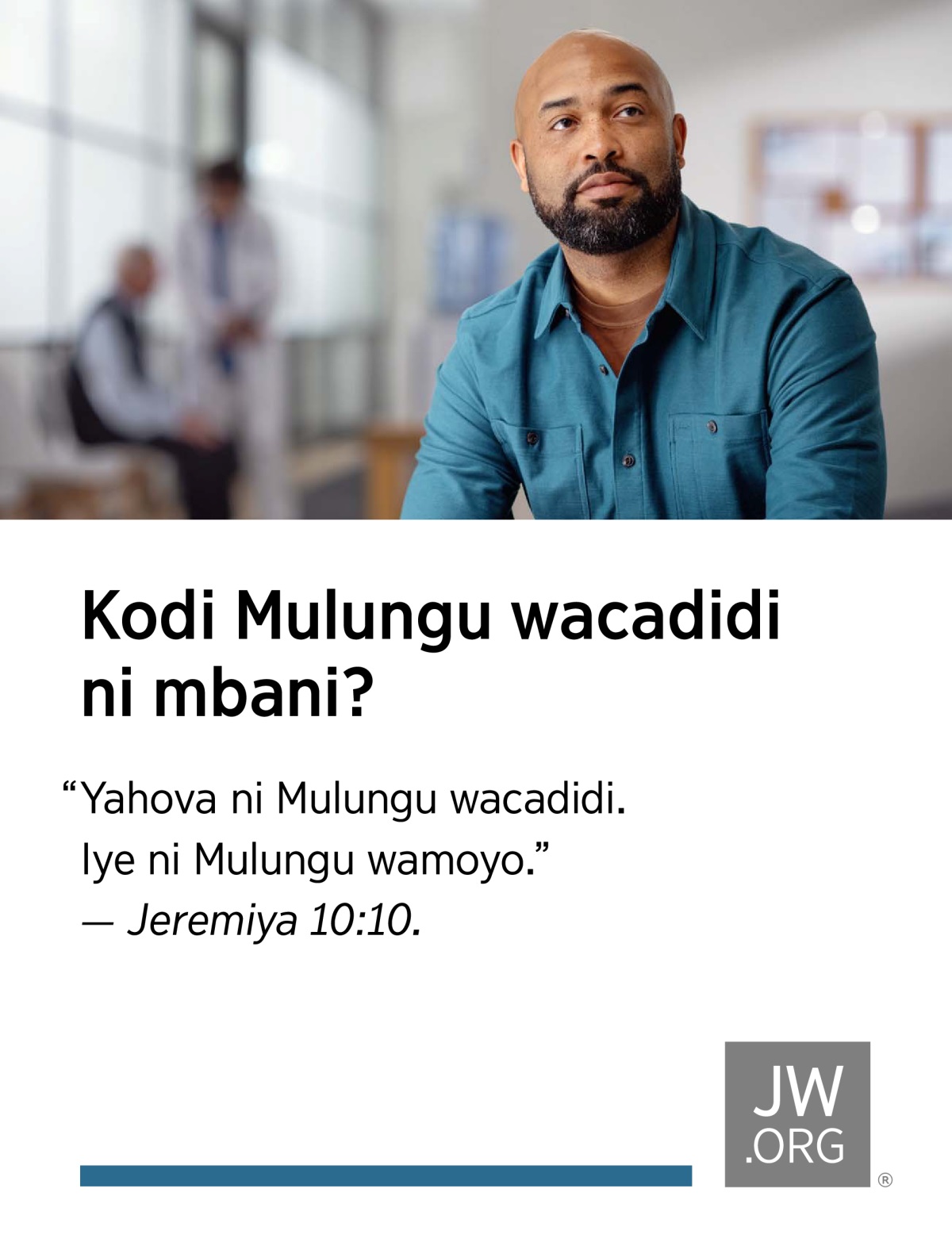 Mwamuna munango adakhala ku xipitali pomwe akudikirira dotolo.