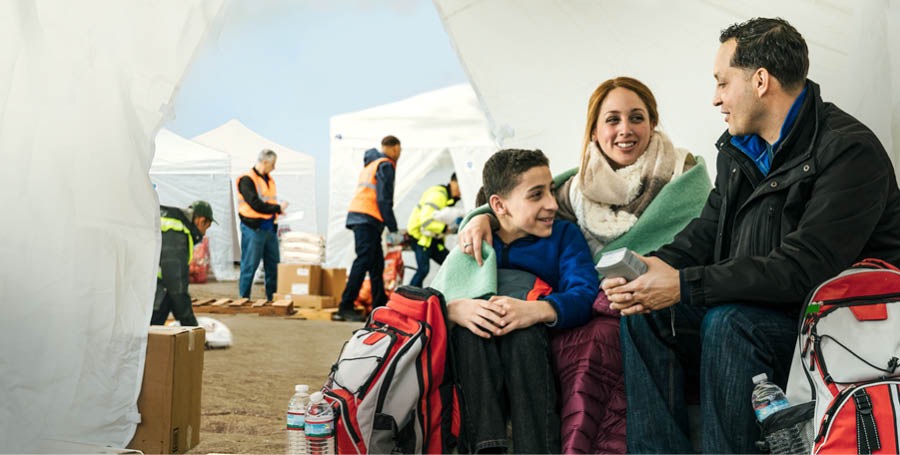 Wanfala famili gohed followim routine blo olketa afta wanfala disaster