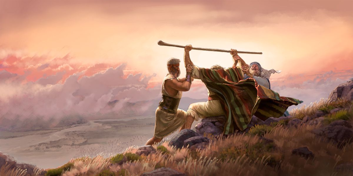Moses holem stik wea God givim long hem and Aaron witim Hur holem ap tufala hand bilong hem