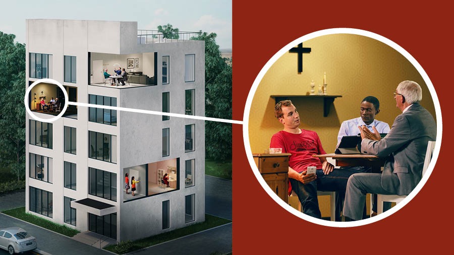 Dois irmãos dirigem um estudo bíblico a um jovem que não presta atenção.