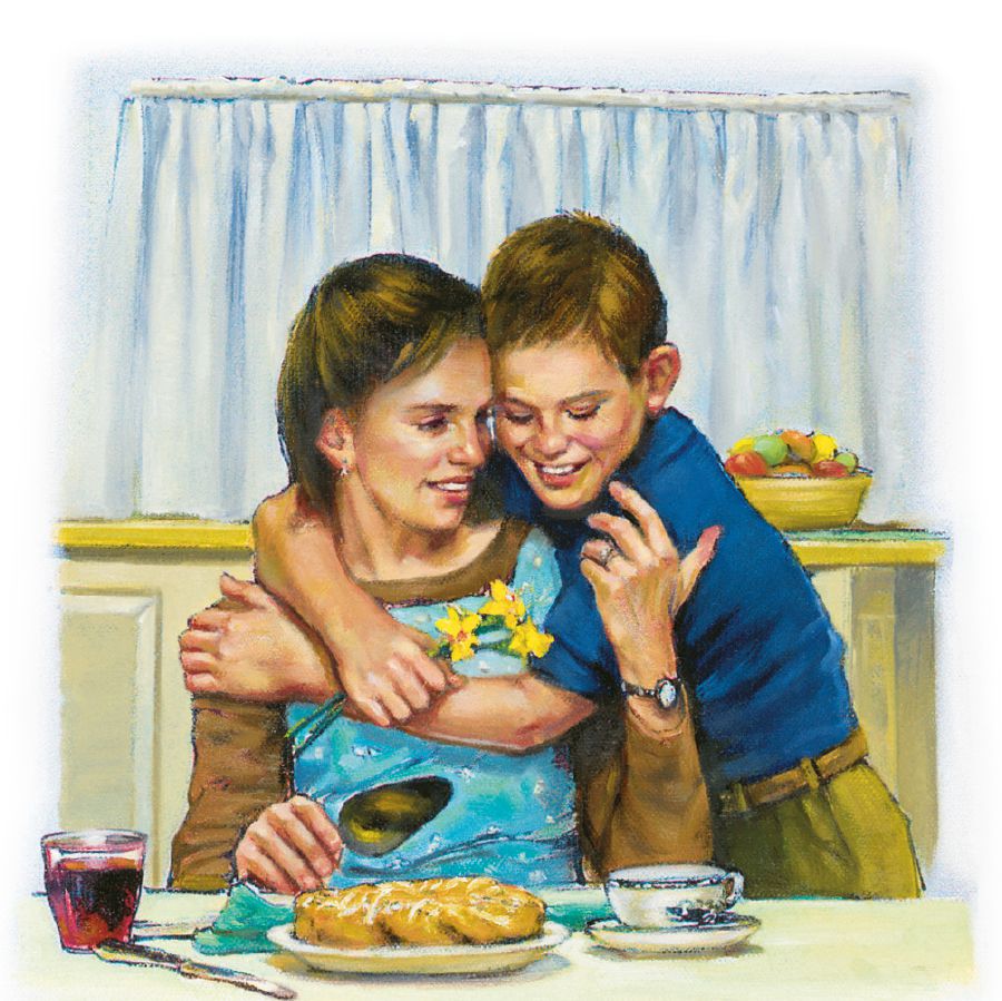Um menino abraça a mãe e dá-lhe flores